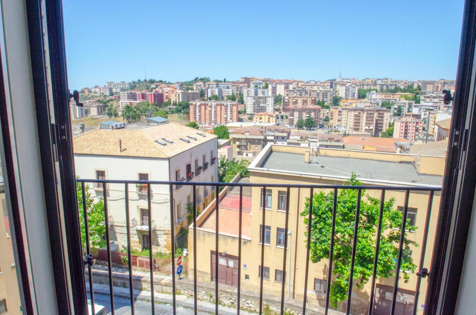 Antico Rione Bed and Breakfast Caltanissetta Buitenkant foto